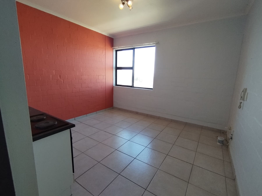 1 Bedroom Property for Sale in Wynberg Western Cape